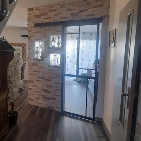 Magnifique Avec Piscine Villa *