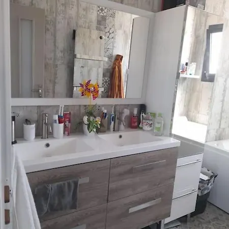 Magnifique Avec Piscine Villa *