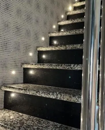 Magnifique Avec Piscine Villa *